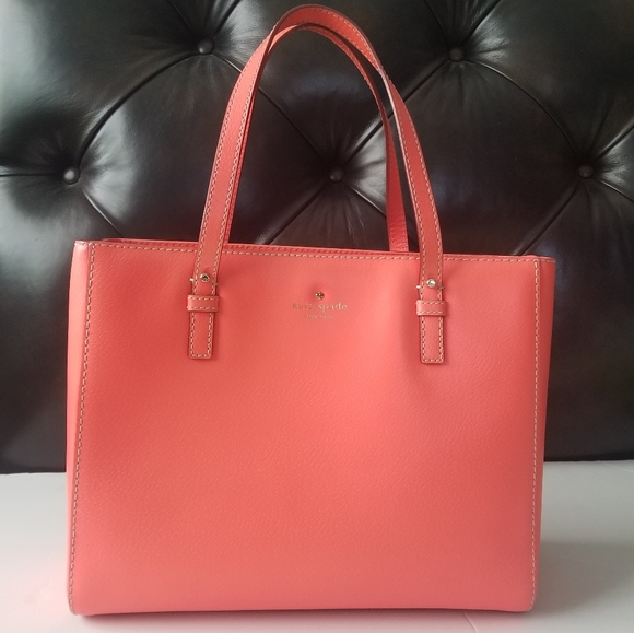 kate spade Handbags - Kate Spade Leather Bag